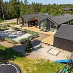 Menja - 1-4km From The Sea By Interhome Блаванн