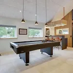 Menja - 1-4km From The Sea By Interhome