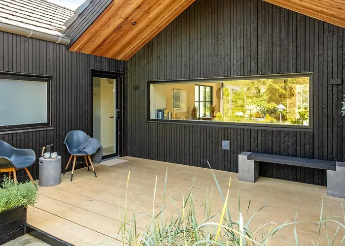 Dom wakacyjny Menja - 1-4km From The Sea By Interhome