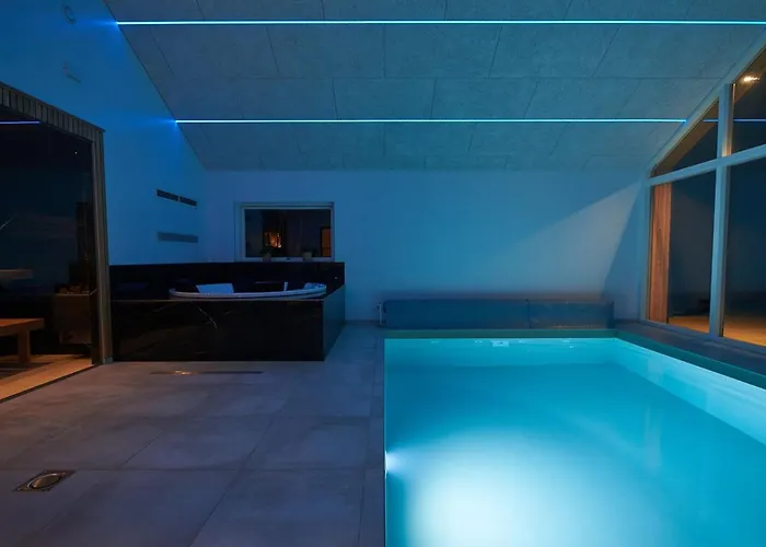 Menja - 1-4km From The Sea By Interhome