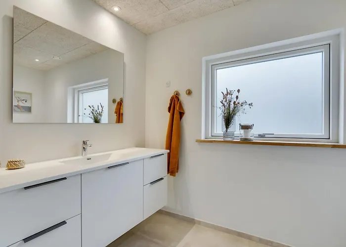 Menja - 1-4km From The Sea By Interhome Blåvand